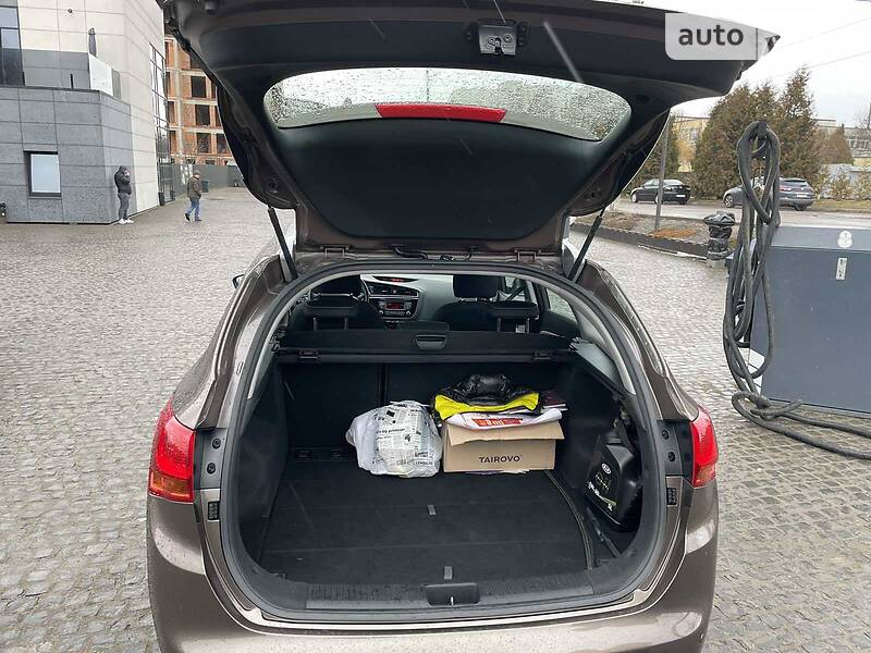 Универсал Kia Ceed 2017 в Львове