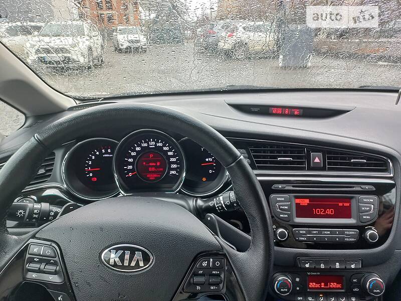 Универсал Kia Ceed 2017 в Львове