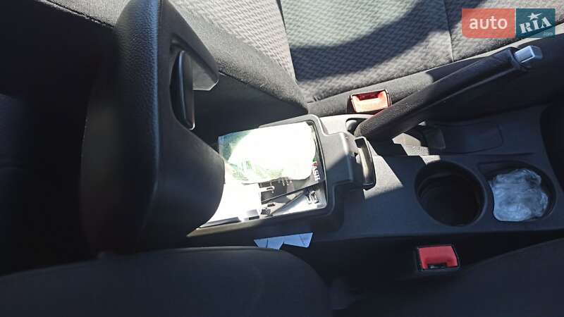 Универсал Kia Ceed 2008 в Стебнику