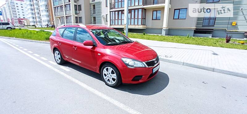 Универсал Kia Ceed 2012 в Виннице