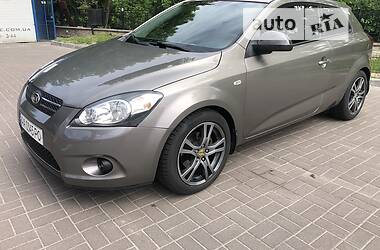Купе Kia Ceed 2008 в 