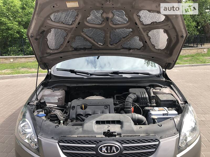 Купе Kia Ceed 2008 в Киеве