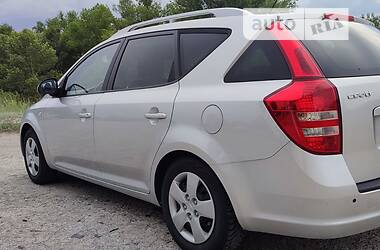 Универсал Kia Ceed 2008 в Запорожье