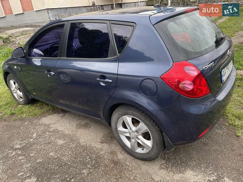 Хетчбек Kia Ceed 2007 в Києві