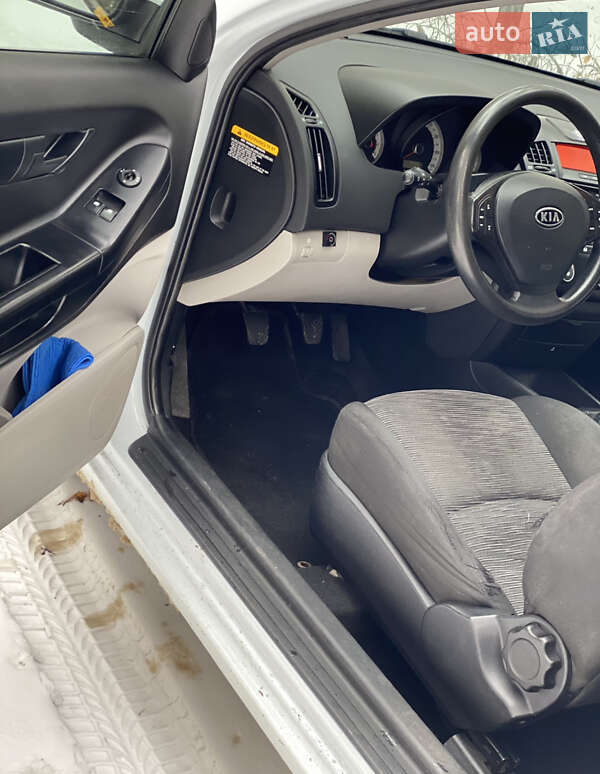 Kia Ceed 2008