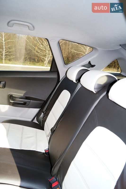 Универсал Kia Ceed 2008 в Запорожье