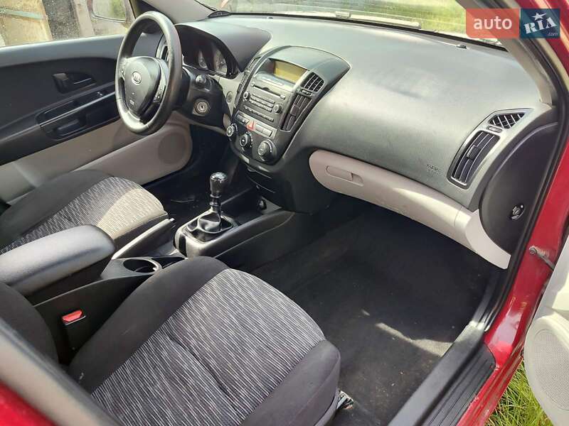Універсал Kia Ceed 2009 в Василькові