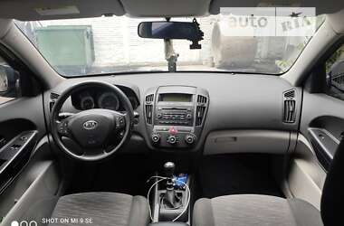 Хетчбек Kia Ceed 2008 в Харкові