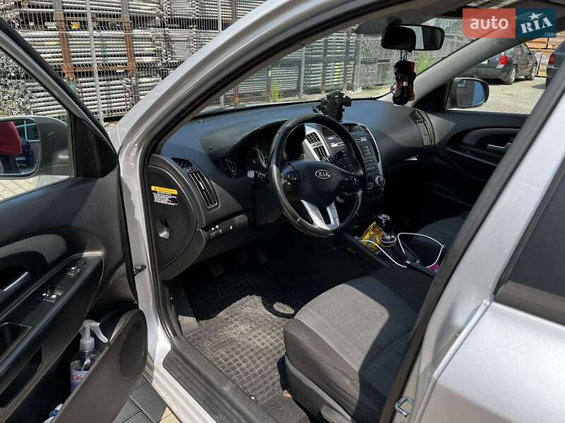 Хэтчбек Kia Ceed 2009 в Львове фото 16 Хэтчбек Kia Ceed 2009 в Львове