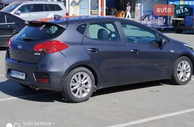 Хэтчбек Kia Ceed 2016 в Калуше