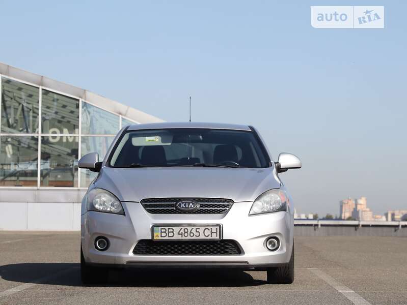 Хетчбек Kia Ceed 2008 в Києві