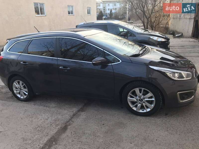 Универсал Kia Ceed 2018 в Глухове