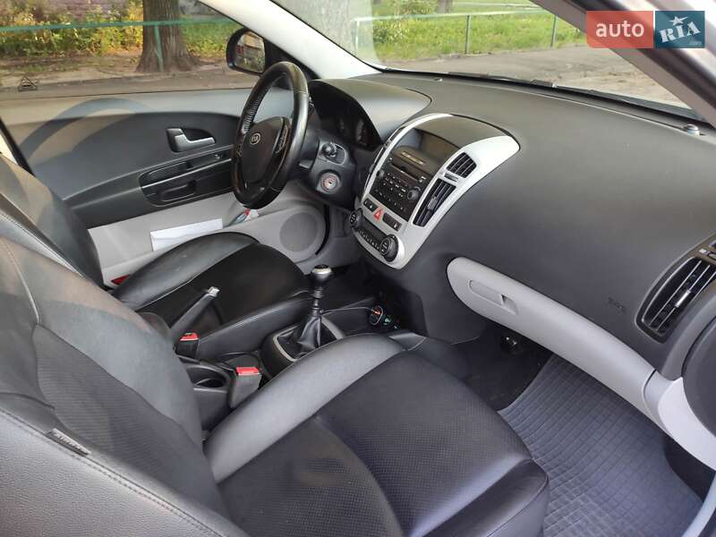 Универсал Kia Ceed 2008 в Киеве фото 6 Универсал Kia Ceed 2008 в Киеве