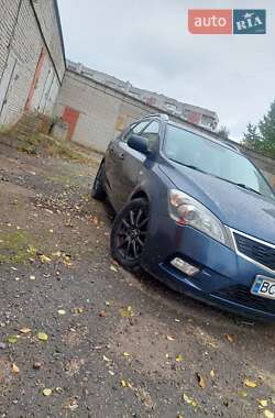 Универсал Kia Ceed 2010 в Львове