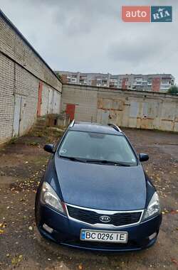 Универсал Kia Ceed 2010 в Львове