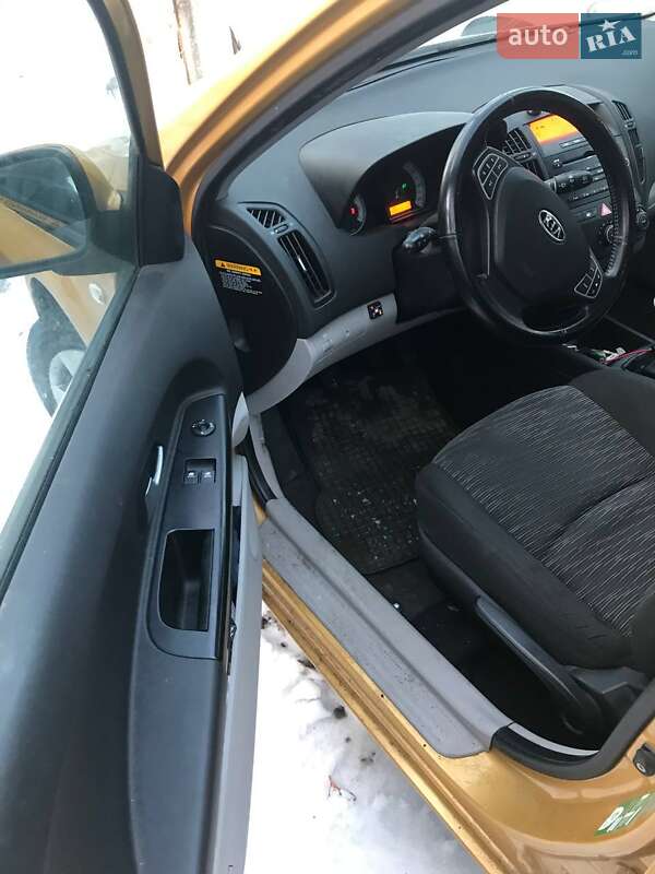 Хетчбек Kia Ceed 2007 в Полтаві фото 14 Хетчбек Kia Ceed 2007 в Полтаві