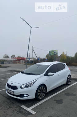 Хетчбек Kia Ceed 2015 в Києві