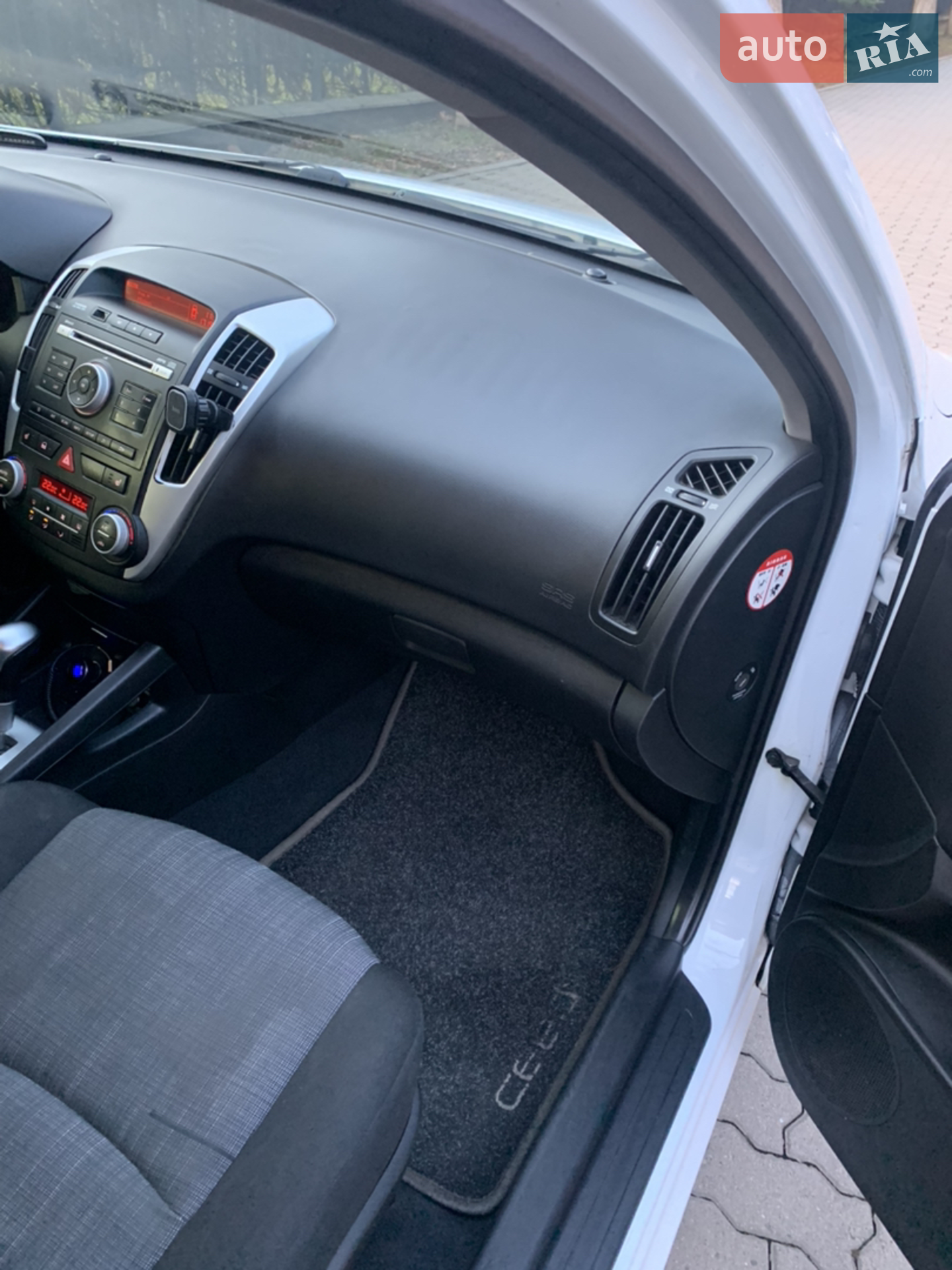 2012 Kia Cee'd - мініатюра 11