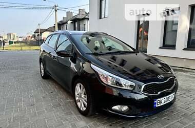 Універсал Kia Ceed 2013 в Рівному