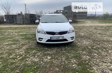 Универсал Kia Ceed 2011 в Виноградове