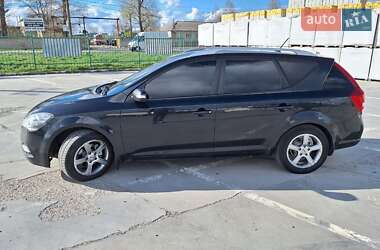 Универсал Kia Ceed 2011 в 