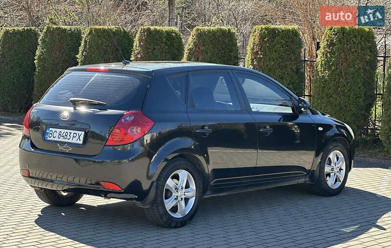 Хетчбек Kia Ceed 2008 в Львові