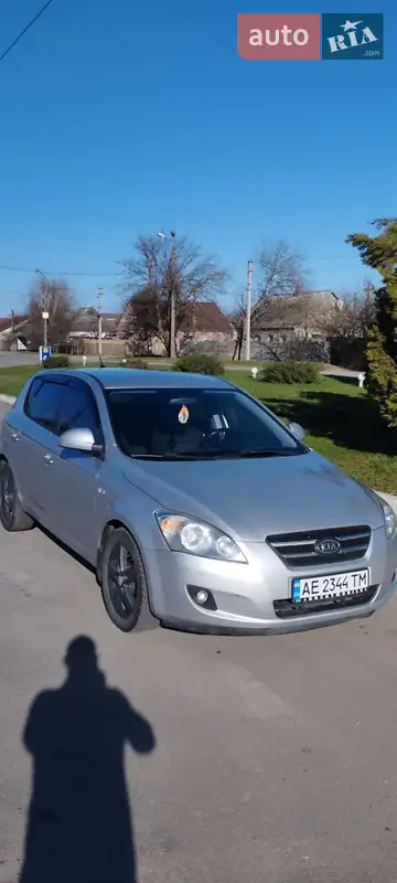 Kia Ceed 2008 VIN Y6LFF24229L009028 фото оголошення 2 з 46