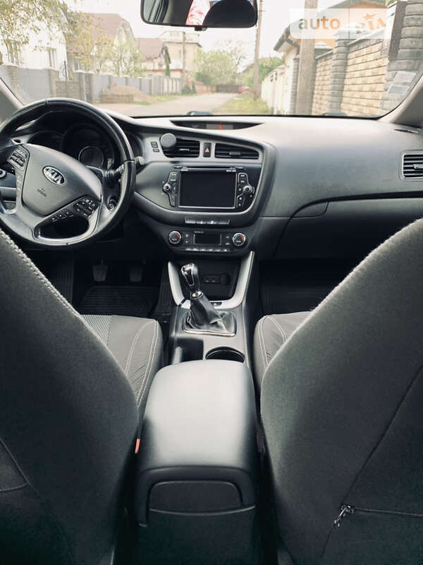 Универсал Kia Ceed 2013 в Ивано-Франковске