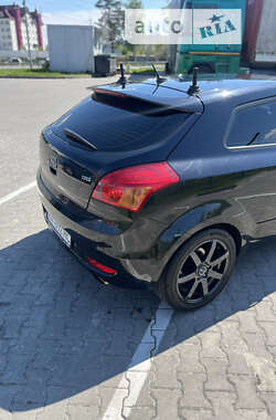 Хэтчбек Kia Ceed 2008 в Вышгороде