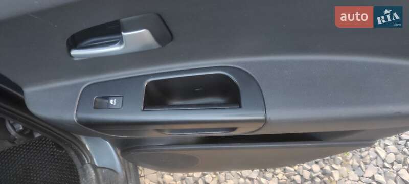 Хэтчбек Kia Ceed 2007 в Сарнах