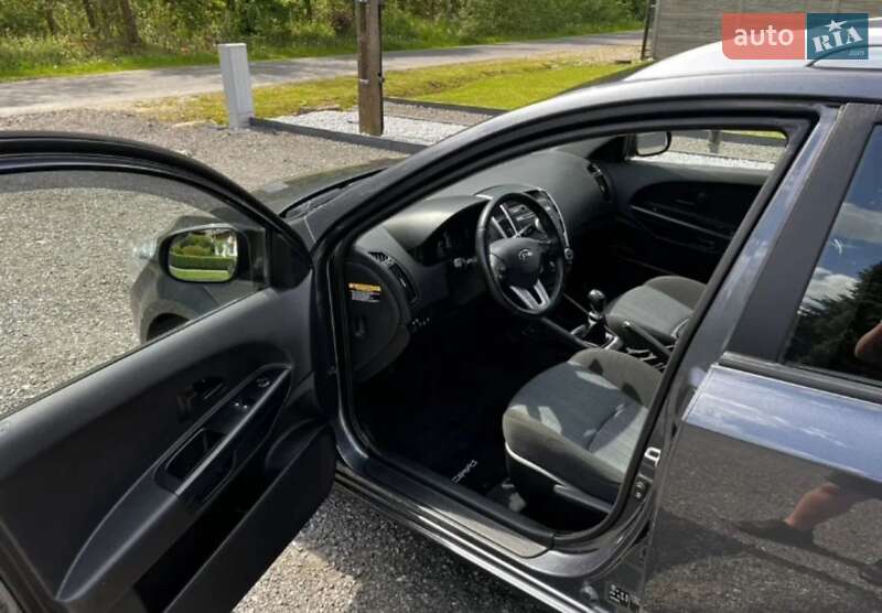 Універсал Kia Ceed 2010 в Києві