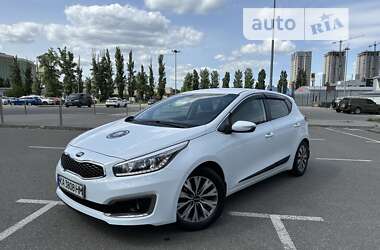 Хэтчбек Kia Ceed 2017 в Киеве