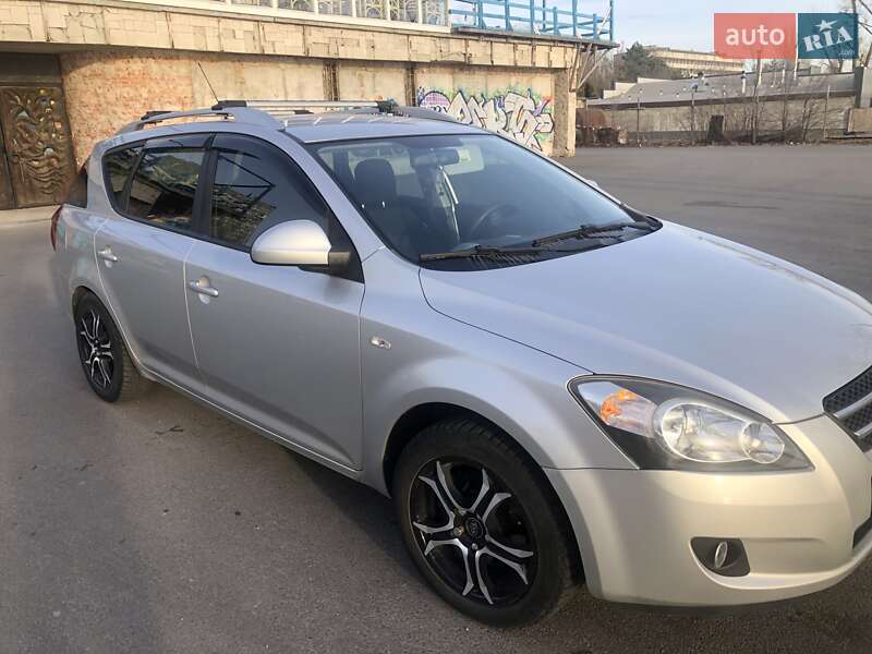 Універсал Kia Ceed 2008 в Дніпрі