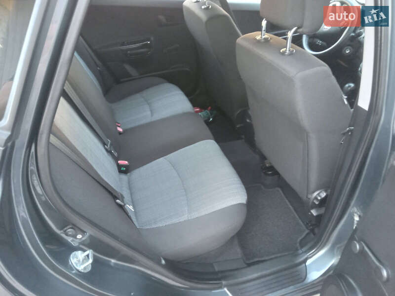 Универсал Kia Ceed 2011 в Звягеле