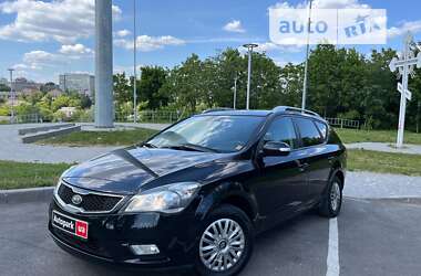 Универсал Kia Ceed 2010 в Виннице