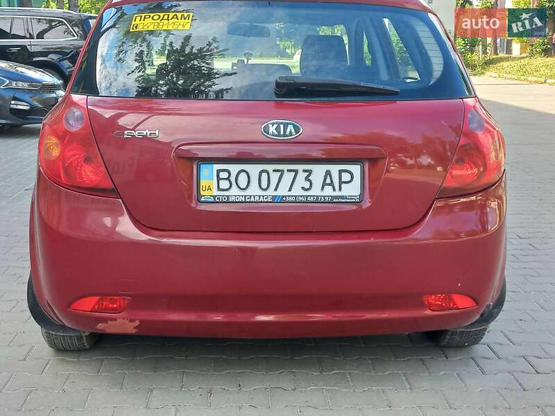 Хэтчбек Kia Ceed 2009 в Тернополе