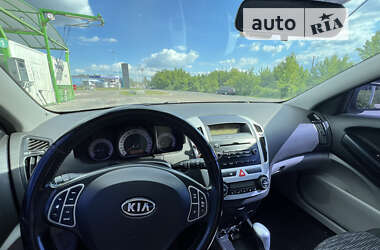 Хетчбек Kia Ceed 2008 в Конотопі