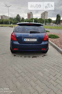 Хэтчбек Kia Ceed 2008 в Харькове