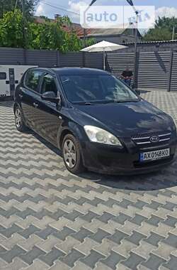 Хетчбек Kia Ceed 2007 в Харкові