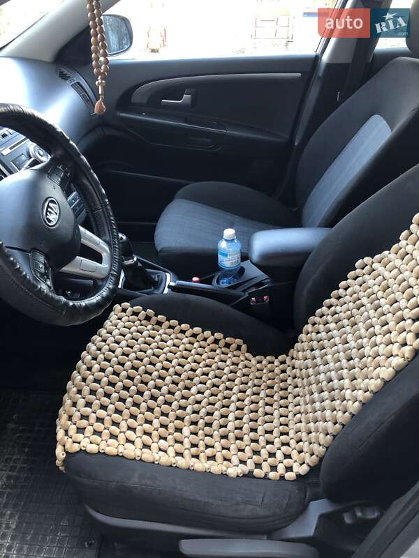 Універсал Kia Ceed 2010 в Дніпрі фото 4 Універсал Kia Ceed 2010 в Дніпрі