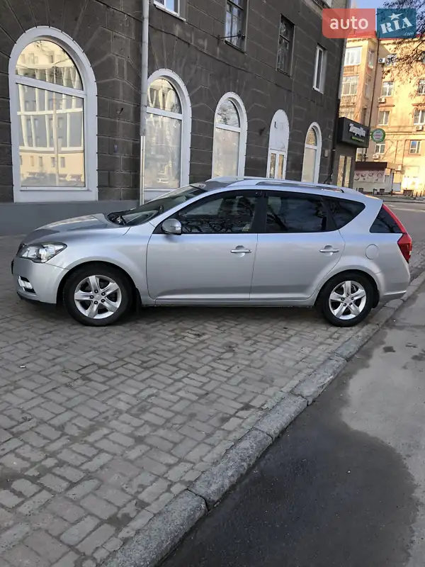 Kia Ceed 2010
