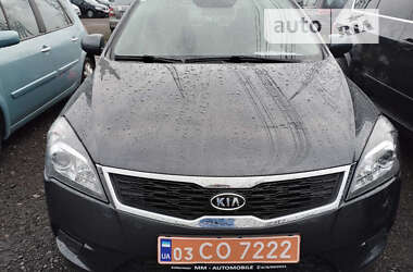 Універсал Kia Ceed 2010 в Луцьку