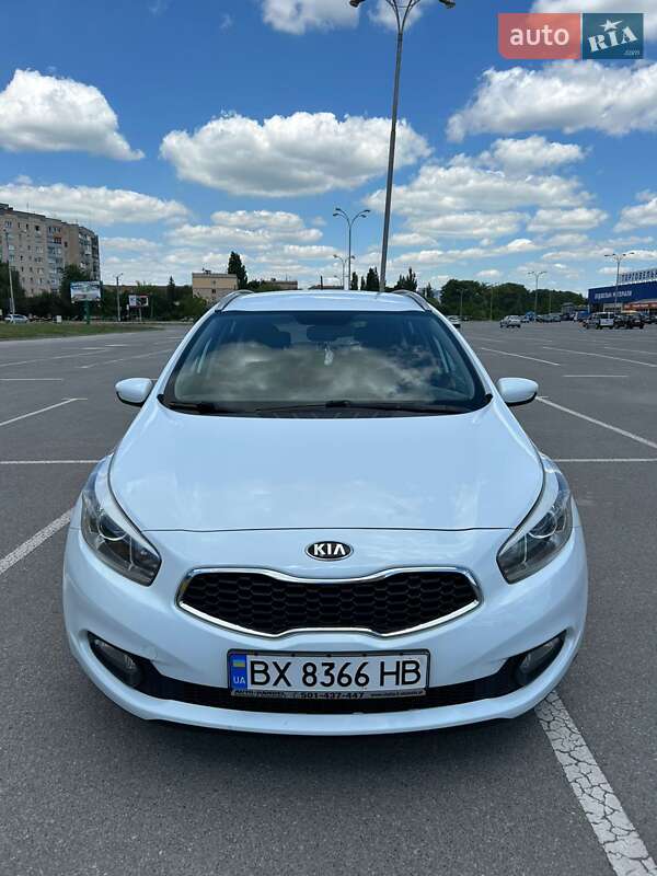 Универсал Kia Ceed 2014 в 
