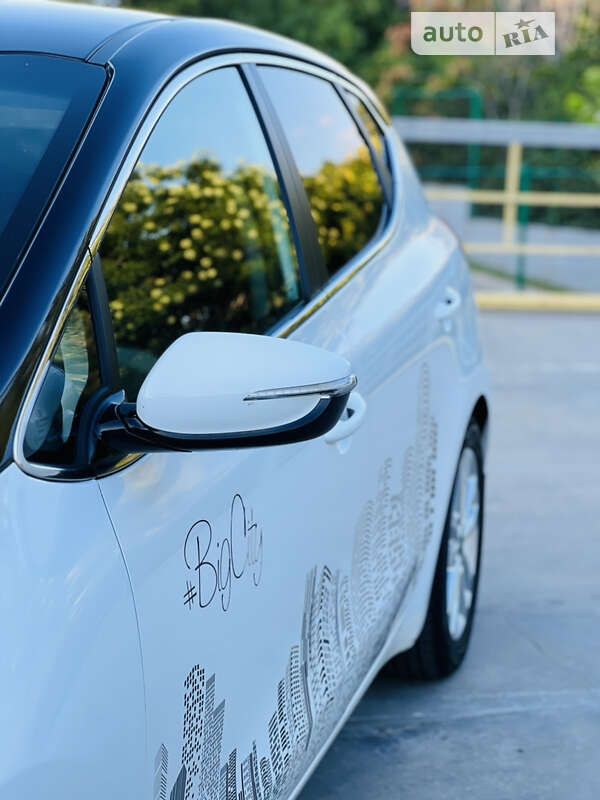 Хэтчбек Kia Ceed 2017 в Одессе