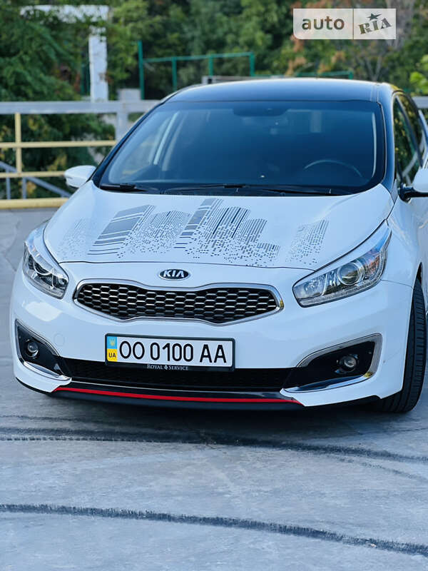 Хэтчбек Kia Ceed 2017 в Одессе