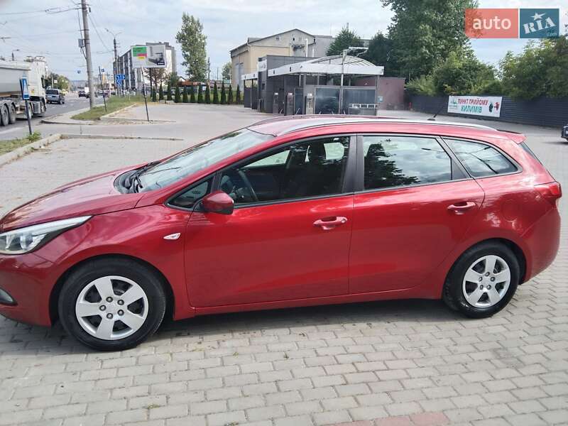 Универсал Kia Ceed 2012 в Ивано-Франковске
