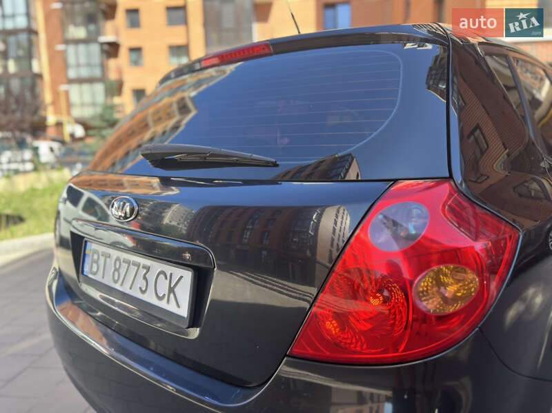 Хэтчбек Kia Ceed 2006 в Ивано-Франковске фото 5 Хэтчбек Kia Ceed 2006 в Ивано-Франковске