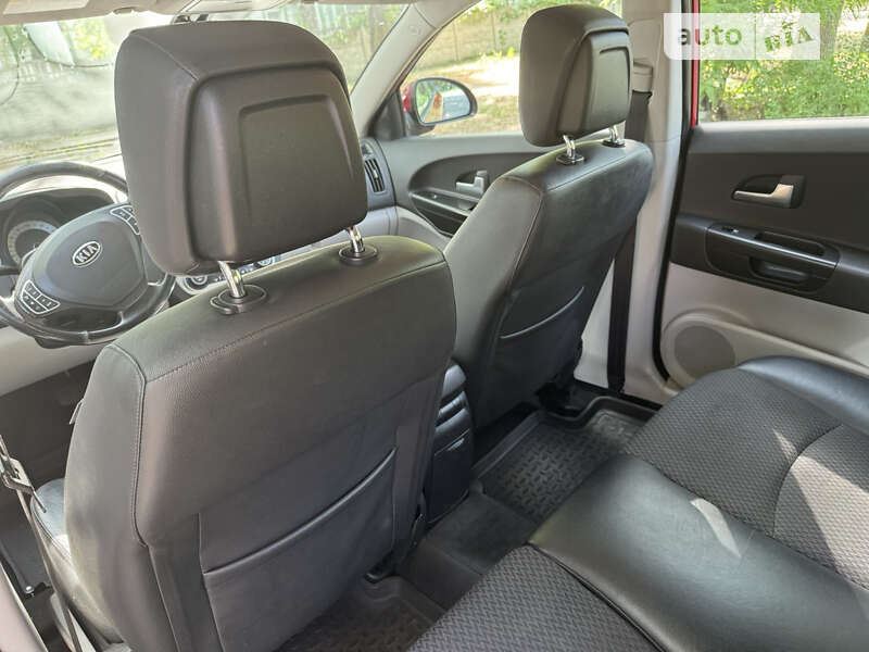 Хэтчбек Kia Ceed 2007 в Днепре