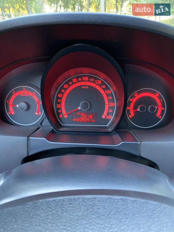 Универсал Kia Ceed 2010 в Смеле