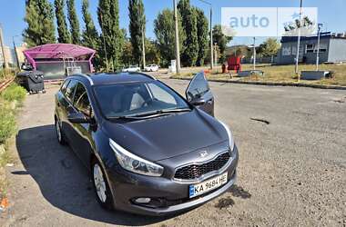 Универсал Kia Ceed 2012 в Киеве